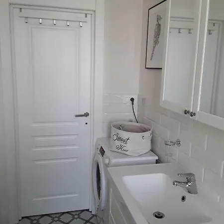 Casa Al Mare Con I Servizi Spiaggia Apartman